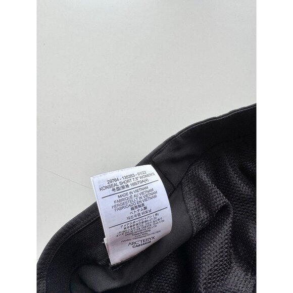 ARC'TERYX Konseal 7.5" Black Cotton Blend Technical Climbing Shorts, Size 4 - Picture 14 of 15